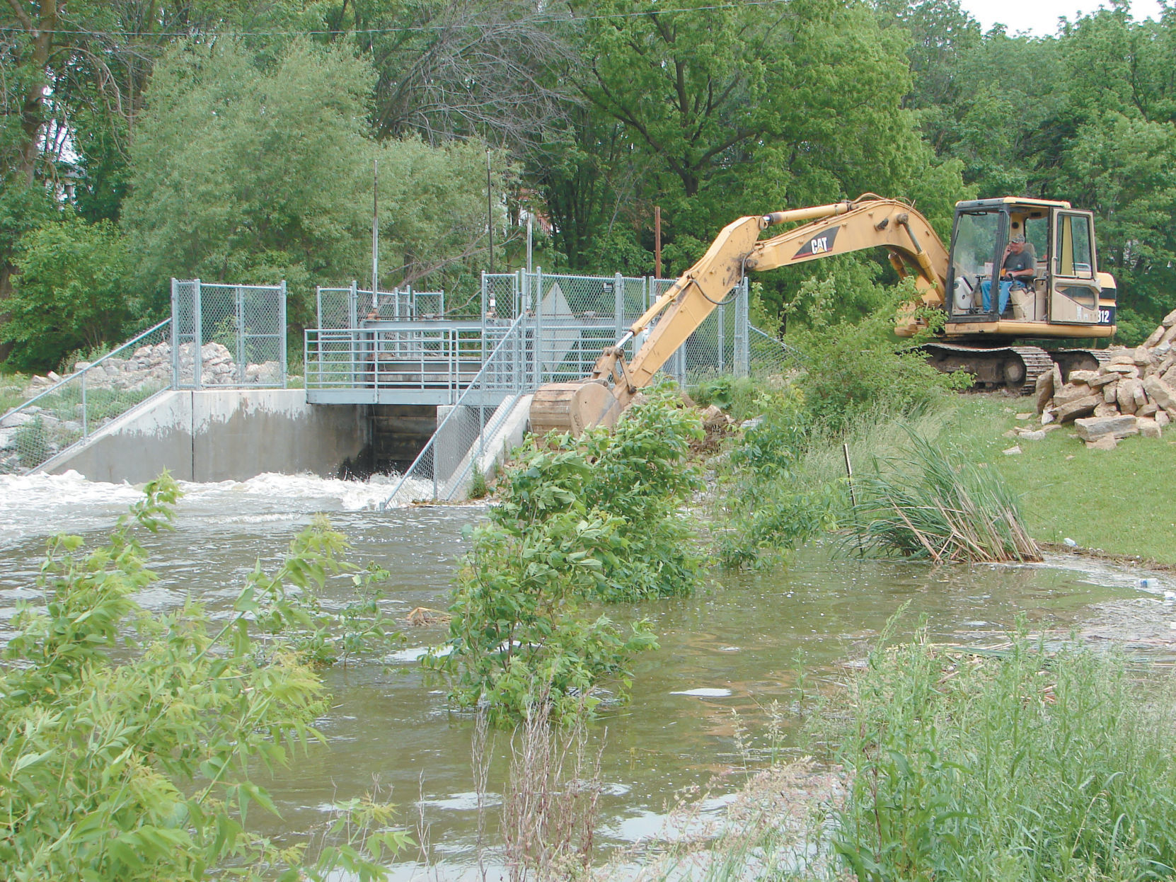 061418-ctzn-news-flood045